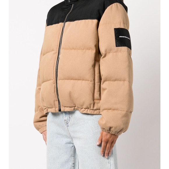 Alexander Wang
logo-patch puffer jacket size S - Picture 2 of 7